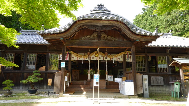 牛窓神社の拝殿