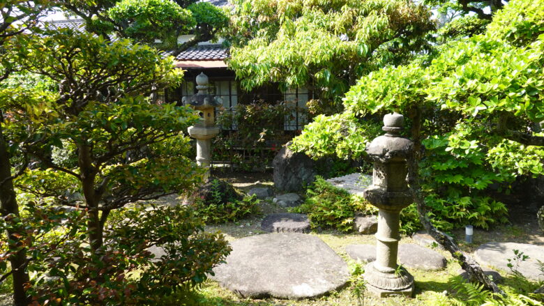 讃州井筒屋の庭園