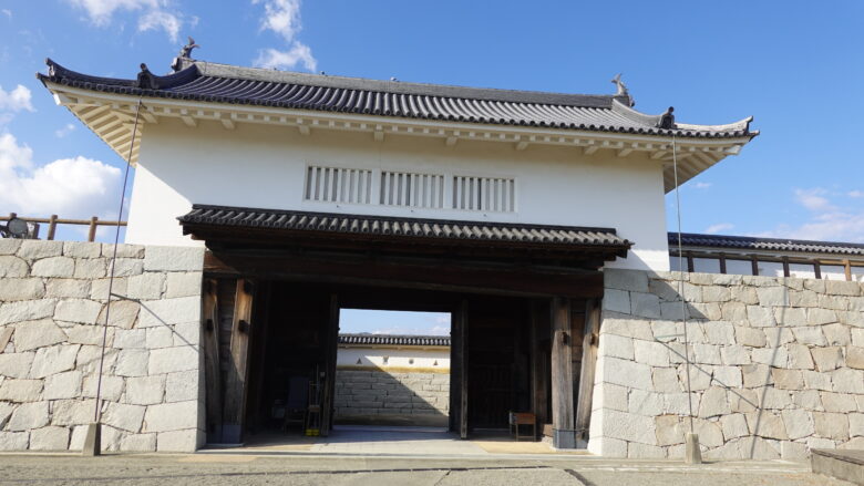 赤穂城の本丸門