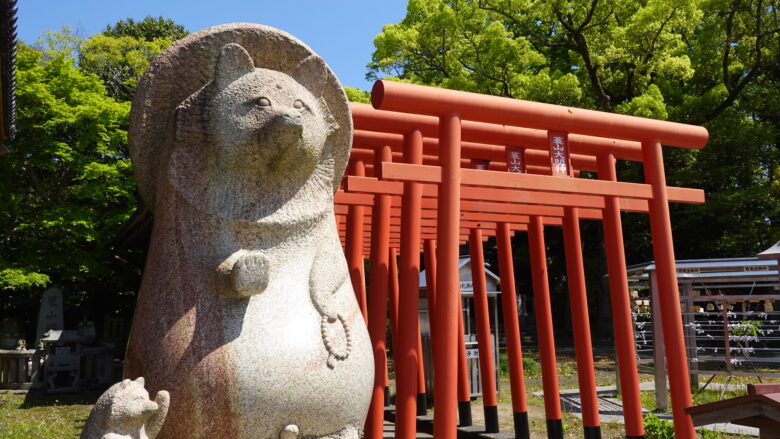 太三郎狸の像