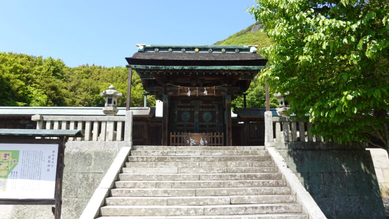 屋島神社・神門
