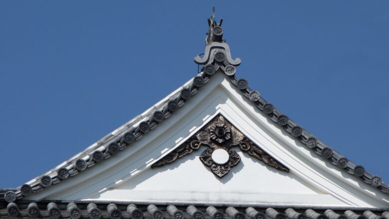 備中松山城の天守の屋根