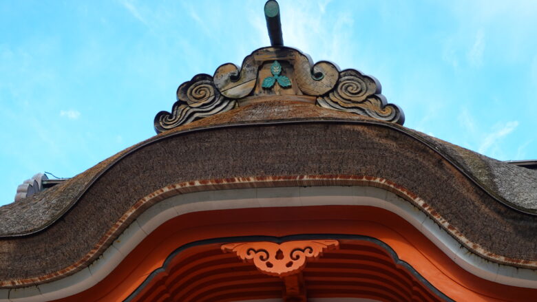 日御碕神社（拝殿)の屋根