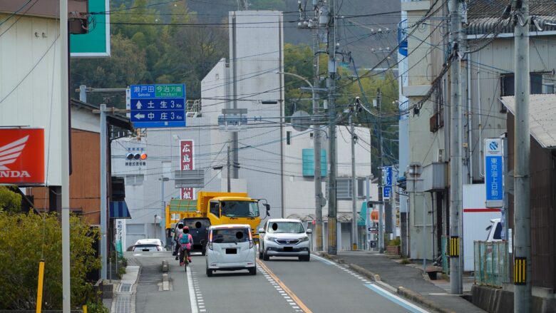 因島の町中