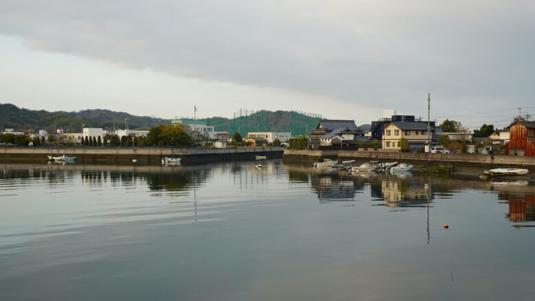 波止浜湾