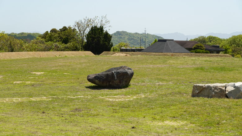 芝生広場