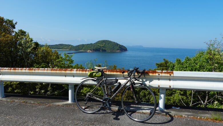 荘内半島をサイクリング