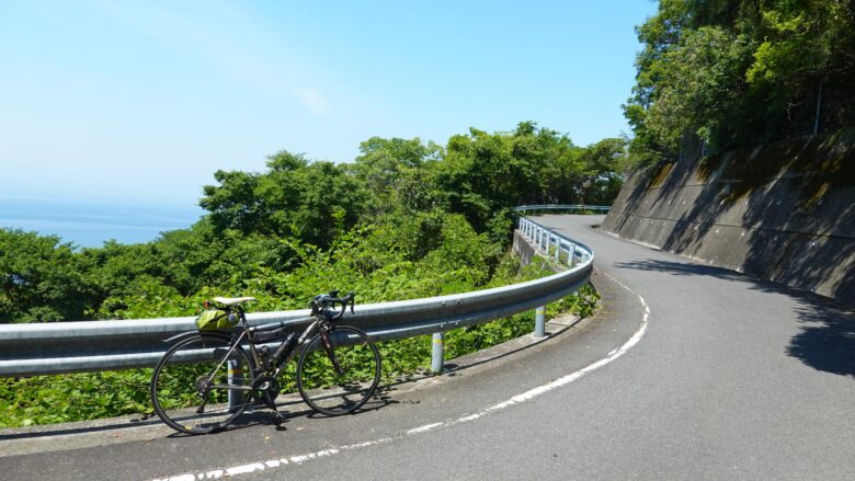 ロードバイクで山を上る