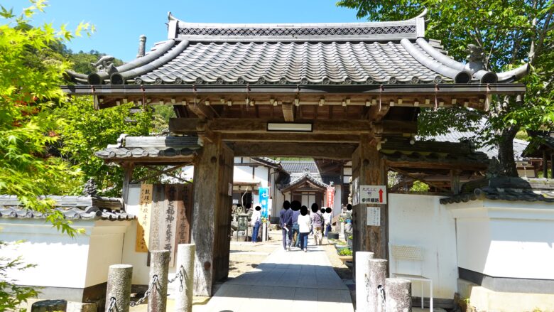 白毫寺（山門）