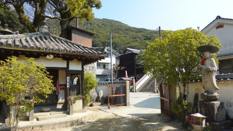 浄土寺（東門）