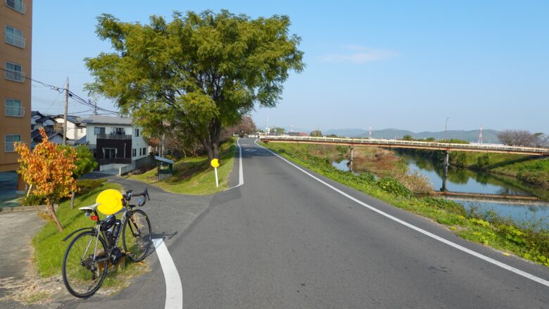 足守川沿いをサイクリング
