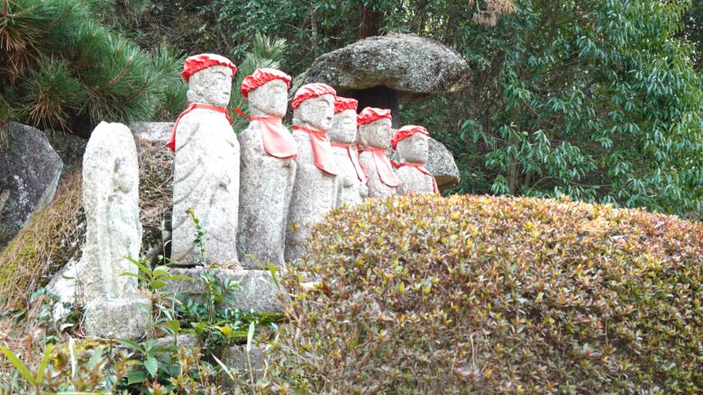 六地蔵尊