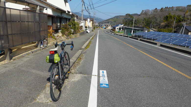 伯方島の外周コースを走る