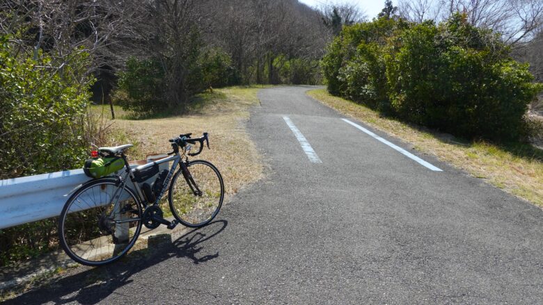 この先にブルーラインUターン場があるぞ!