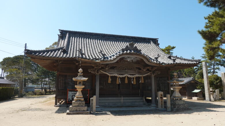 弓削神社(拝殿)