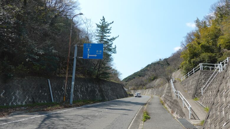 さぁて、内海大橋まで軽くヒルクライムとしゃれ込もう
