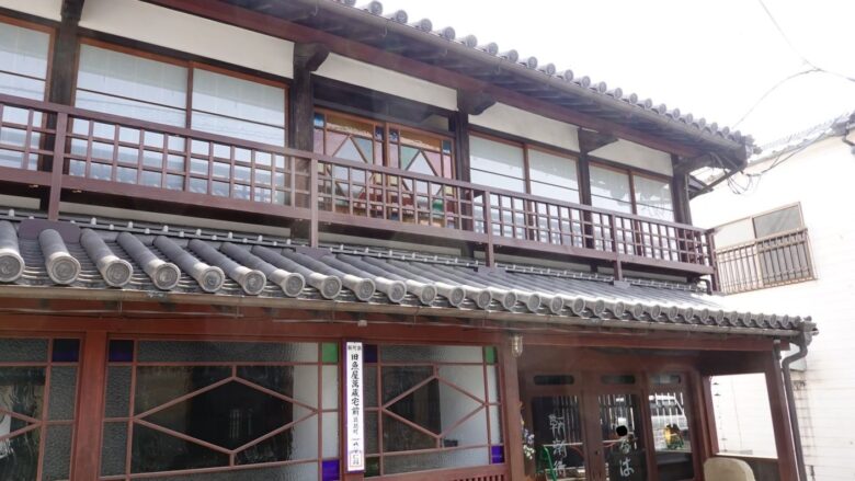 魚屋萬藏宅(現:御舟宿いろは)