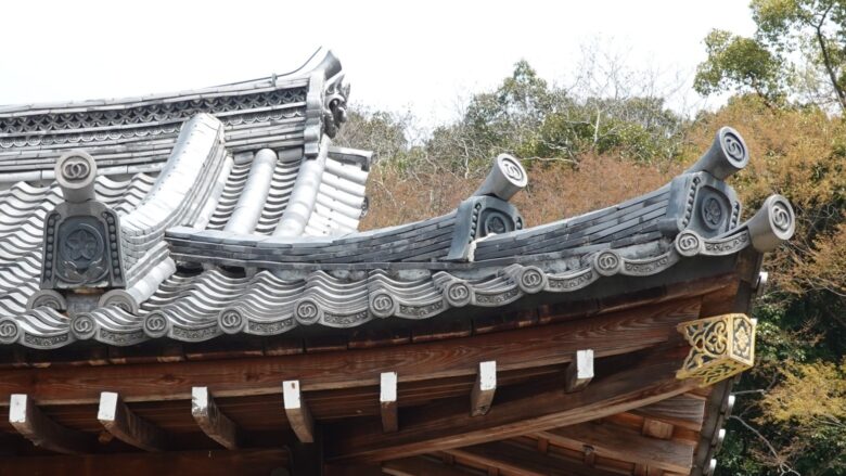 輪違い紋