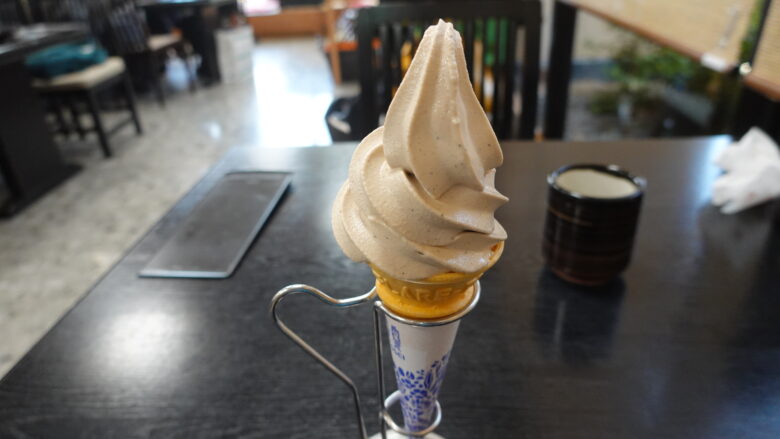 もちむぎソフト