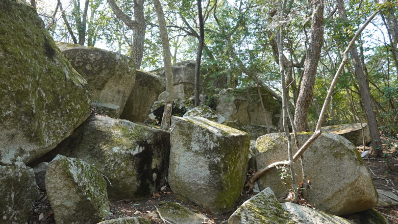 巨石群