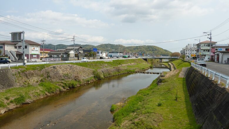 砂川沿いの風景