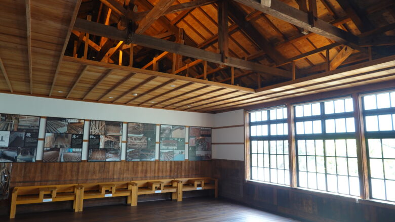 天井裏見学室