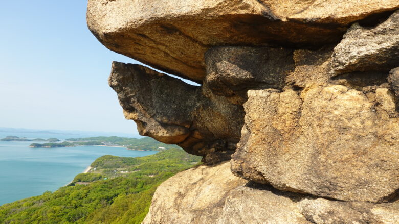 重岩をジックリと見物しよう