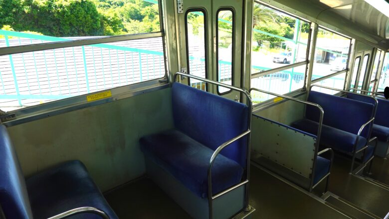 ケーブルカーの車内