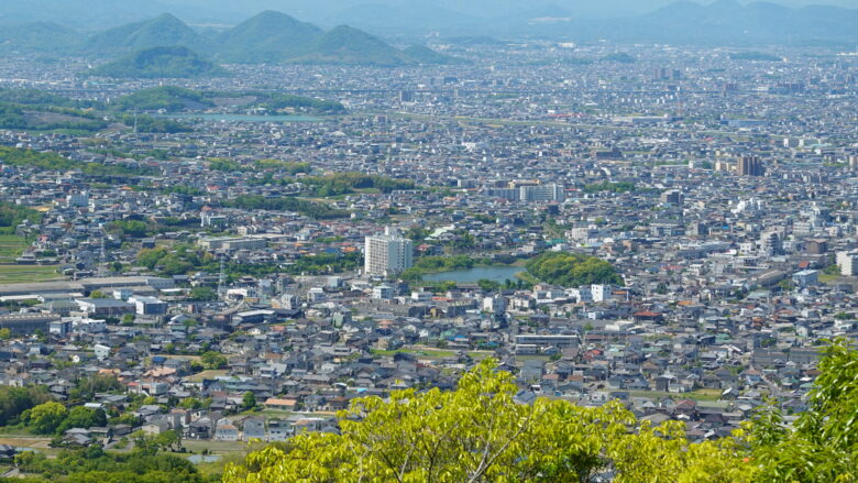 双眼鏡でじっくりと見てみたい