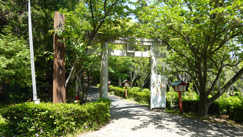 奥の宮八社巡りの入口