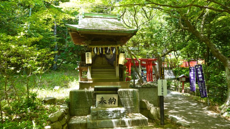 一番社 七福神社