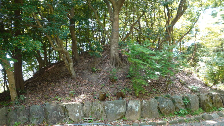 宮地嶽古墳の墳丘
