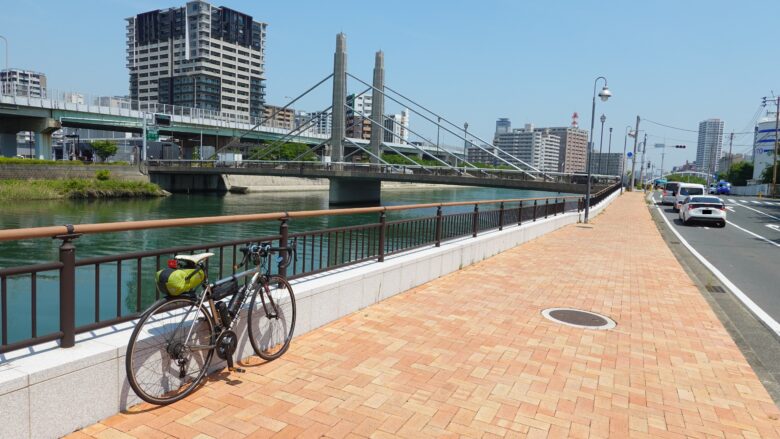 紫川さくら通りの風景