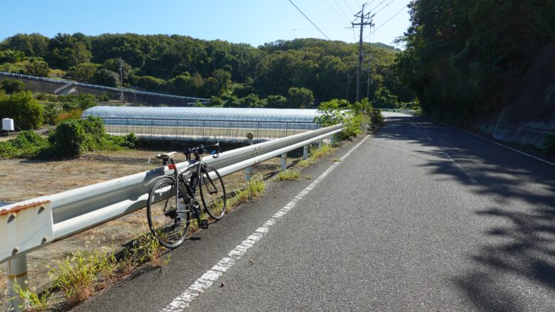 遠方に見える急坂に何を思うのか