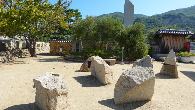 作品名「ダイナマイト・トラヴァース変奏曲」