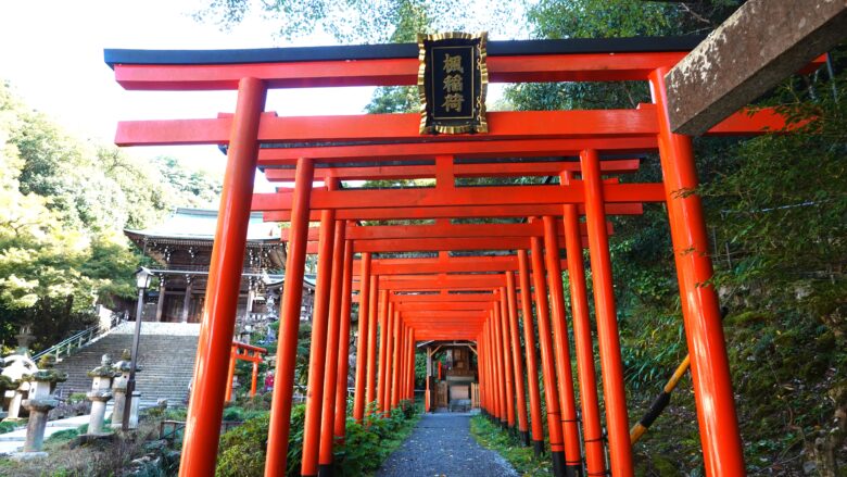 楓稲荷神社の千本鳥居