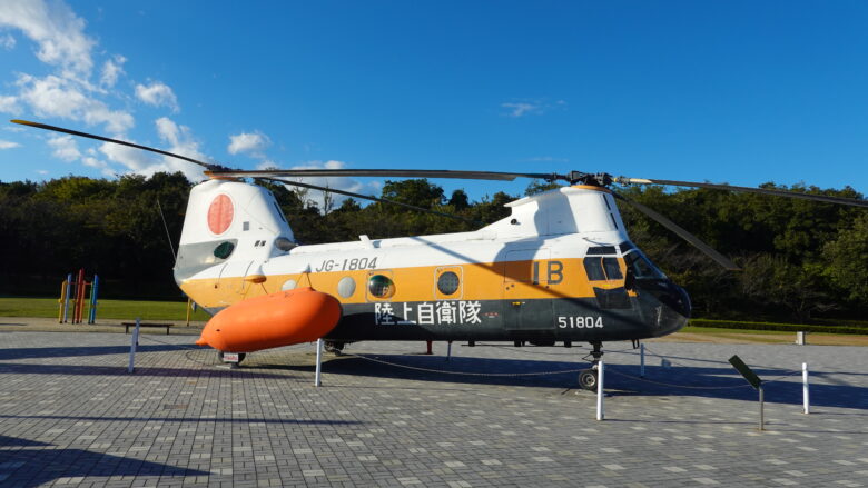 川崎 V-107A ヘリコプター