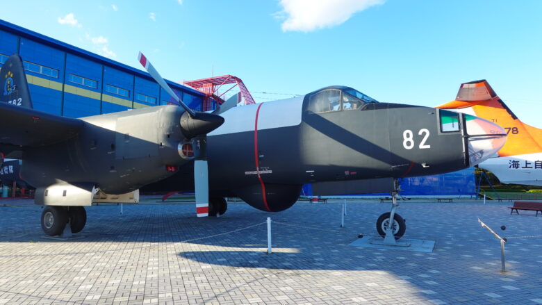 川崎 P-2J 対潜哨戒機