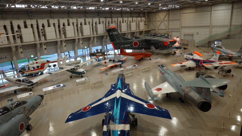 屋内展示場の風景