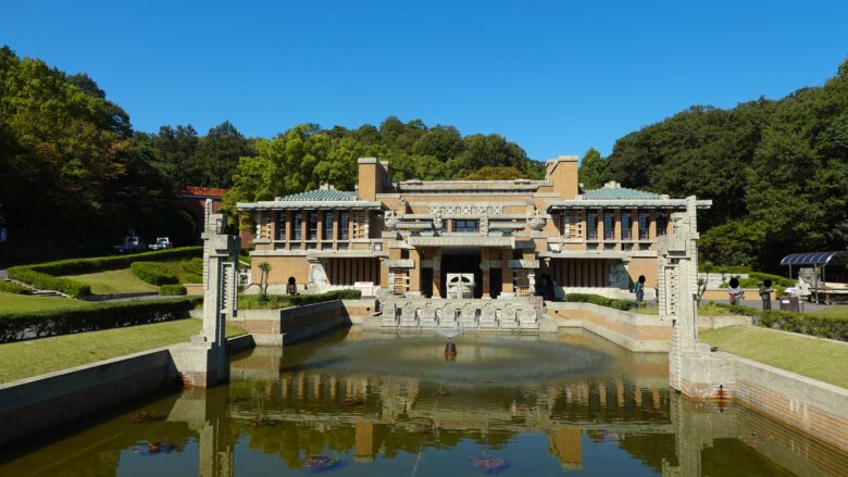 帝国ホテル中央玄関