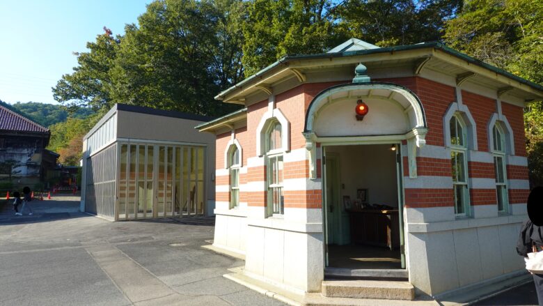 京都七条巡査派出所、京都の西本願寺近くにあったお洒落な交番