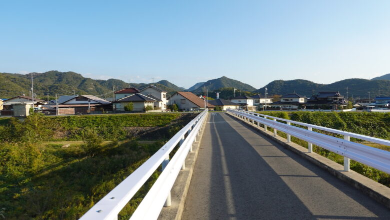 住宅街が見えてきた