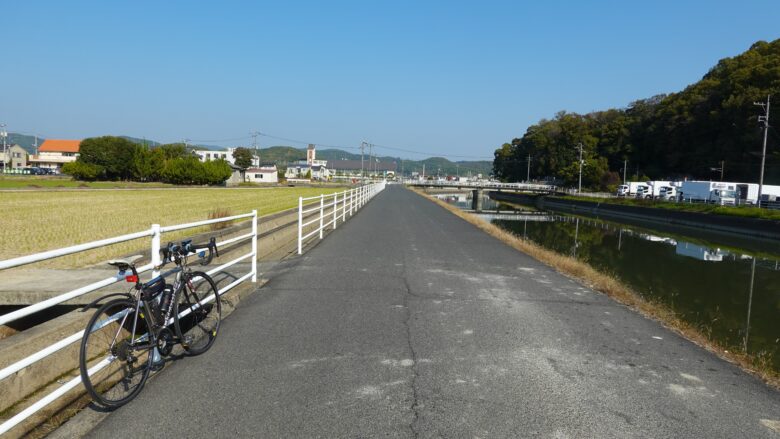庄内川沿いを征く