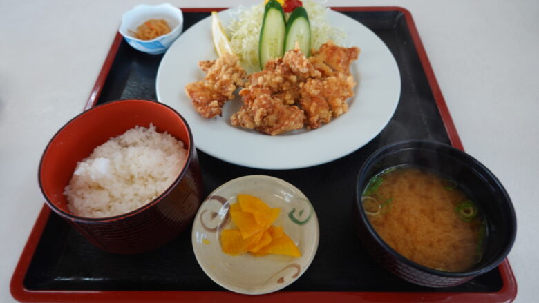 から揚げ定食