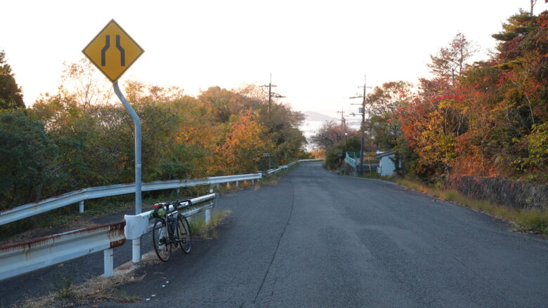 海に向かって下るのは最高だ！