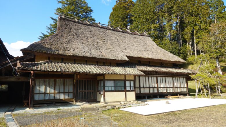 平尾家