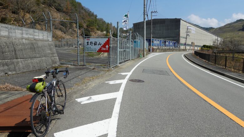 国道429号号線を疾走し生野銀山へ向かう