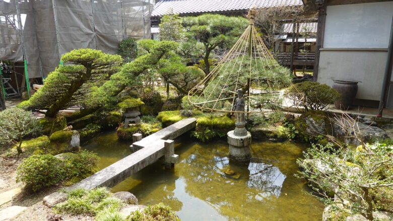方丈庭園（法楽園）