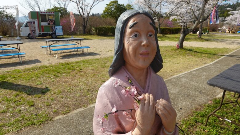 心優しい「正直ばあさん」、人柄がにじみ出ているようだ