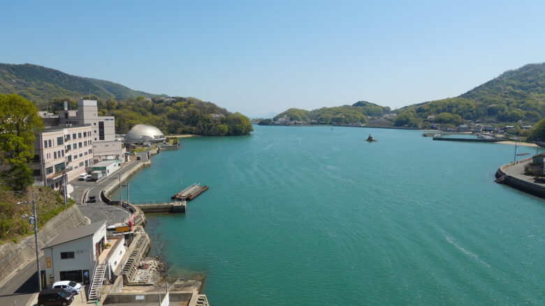 神島水道の風景